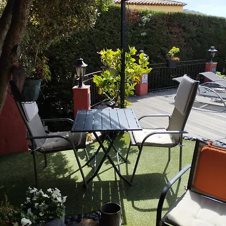 Hébergement de vacances Les Arbousiers *